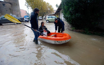 سیل در جنوب فرانسه از عینک دوربین
