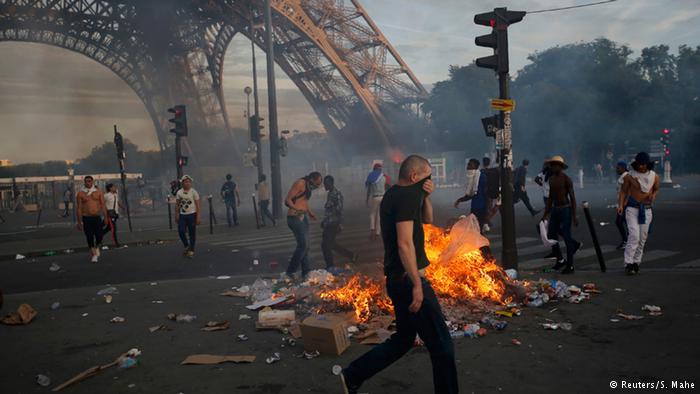 اشراف تظاهرات پاریس