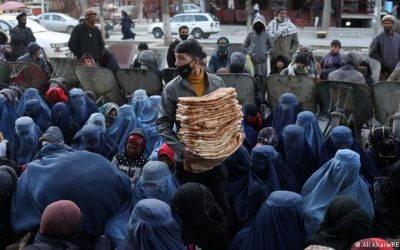 سنگینی بار بحران روی دوش زنان و کودکان افغانستان