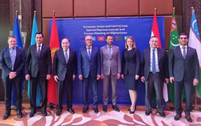 نشست آلماتی: دختران به مکتب و زنان به کار برگردند