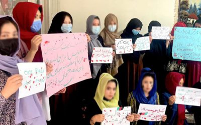 زنان معترض خواستار بازگشایی مکاتب دخترانه شدند