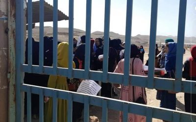 ادامه واکنش‌ها به حمله انتحاری در مرکز آموزشی کاج؛ دختران هرات و بامیان راهپیمایی کردند