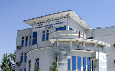 کمیسیون مستقل حقوق بشر: بحث به رسمیت شناختن طالبان در هر نشستی منتفی باشد