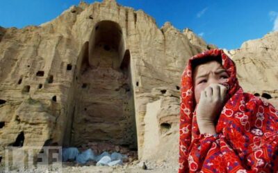 چشمان سرگردان بودا چشمان سرگردان بودا